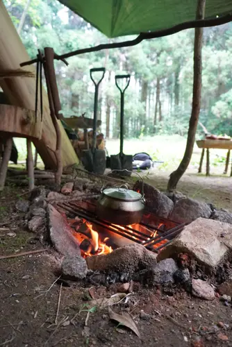 ハンモック小屋のかまど