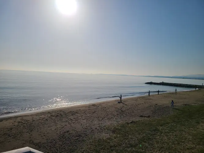 海岸では釣りも出来ます