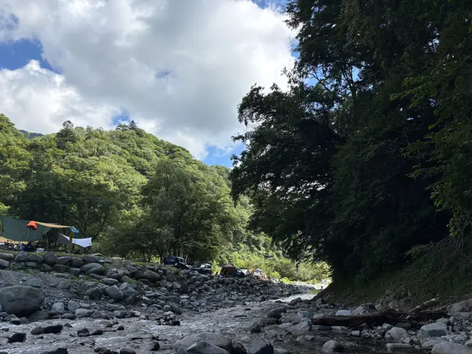 川にも入れます